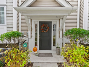 Homes for sale in Stamford, CT | 91 W Broad St #11, Stamford, CT 06902 | MLS# 24140354