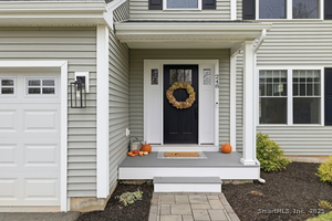 Homes for sale in Newington, CT | 248 Maple Hill Ave, Newington, CT 06111 | MLS# 24142934