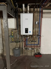 Homes for sale in Danbury, CT | 173 South St, Danbury, CT 06810 | MLS# 24141750