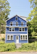 Homes for sale in Oxford, CT | 670 Roosevelt Dr, Oxford, CT 06478 | MLS# 24143160