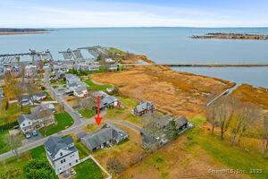 Homes for sale in Old Saybrook, CT | 21 Fenwick St, Old Saybrook, CT 06475 | MLS# 24138282