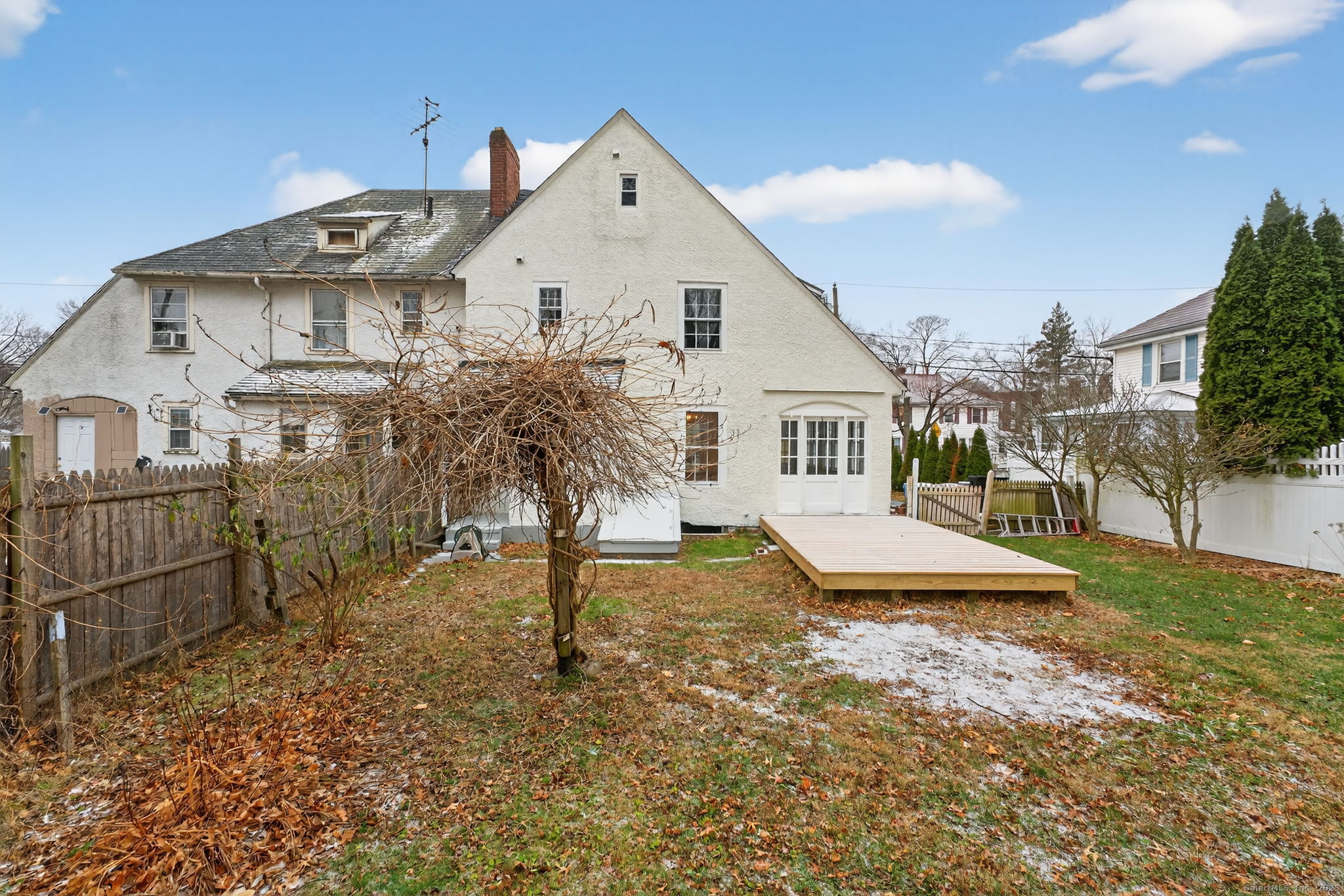 Homes for sale in Hartford, CT | 90 Allendale Rd, Hartford, CT 06106 | MLS# 24143138