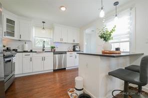 Homes for sale in Hamden, CT | 37 Quaker Rd, Hamden, CT 06517 | MLS# 24143200