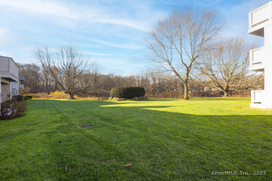 Homes for sale in Norwalk, CT | 133 Rowayton Woods Dr #133, Norwalk, CT 06854 | MLS# 24142501