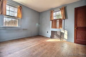 Homes for sale in North Stonington, CT | 72 Reutemann Rd, North Stonington, CT 06359 | MLS# 24143198