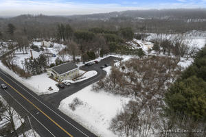 Homes for sale in Hamden, CT | 4183 Whitney Ave, Hamden, CT 06518 | MLS# 24143206