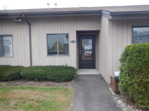 Homes for sale in Shelton, CT | 444 Asbury Rdg #444, Shelton, CT 06484 | MLS# 24143233