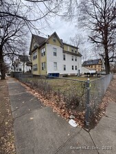 Homes for sale in New Haven, CT | 40 Harding Pl, New Haven, CT 06511 | MLS# 24143263