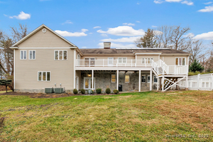 Homes for sale in Easton, CT | 28 Hillside Dr, Easton, CT 06612 | MLS# 24143197