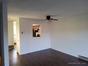 Homes for sale in Waterbury, CT | 35 Pearl Lake Rd #APT B, Waterbury, CT 06706 | MLS# 24143211