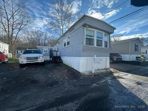 Homes for sale in Wallingford, CT | 230 Main St #63, Wallingford, CT 06492 | MLS# 24143020