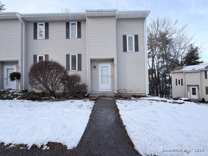 Homes for sale in Suffield, CT | 105 Spring Ln #105, Suffield, CT 06078 | MLS# 24143310