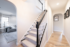 Homes for sale in Middlebury, CT | 51 Cross Rd, Middlebury, CT 06762 | MLS# 24141874