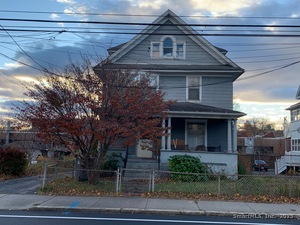 Homes for sale in Danbury, CT | 68 Maple Ave, Danbury, CT 06810 | MLS# 24143101