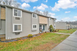 Homes for sale in Rocky Hill, CT | 7 Carillon Dr #APT C, Rocky Hill, CT 06067 | MLS# 24143333