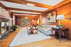 Homes for sale in Cromwell, CT | 9 Cedar Dr, Cromwell, CT 06416 | MLS# 24143330