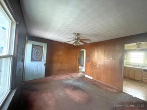 Homes for sale in Milford, CT | 21 Meadow St, Milford, CT 06460 | MLS# 24143350