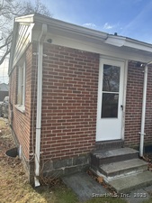 Homes for sale in Stratford, CT | 22 Sikorsky Pl, Stratford, CT 06614 | MLS# 24143273