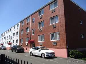 Homes for sale in Norwalk, CT | 4 Van Zant Rd #A2, Norwalk, CT 06855 | MLS# 24143359