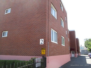 Homes for sale in Norwalk, CT | 4 Van Zant Rd #A2, Norwalk, CT 06855 | MLS# 24143359