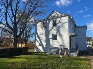 Homes for sale in Guilford, CT | 29 Water St, Guilford, CT 06437 | MLS# 24143369