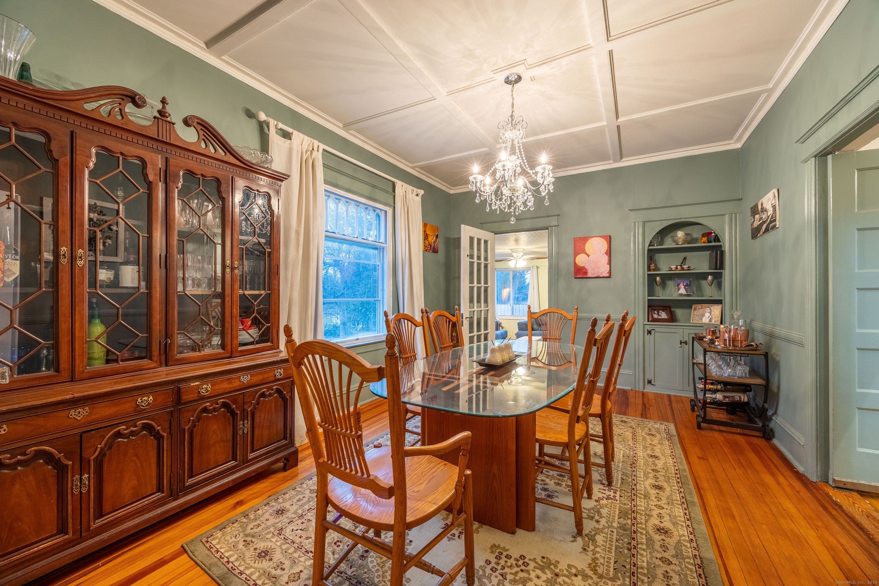 Photo 10 of 139 Grove Street, Bristol, CT