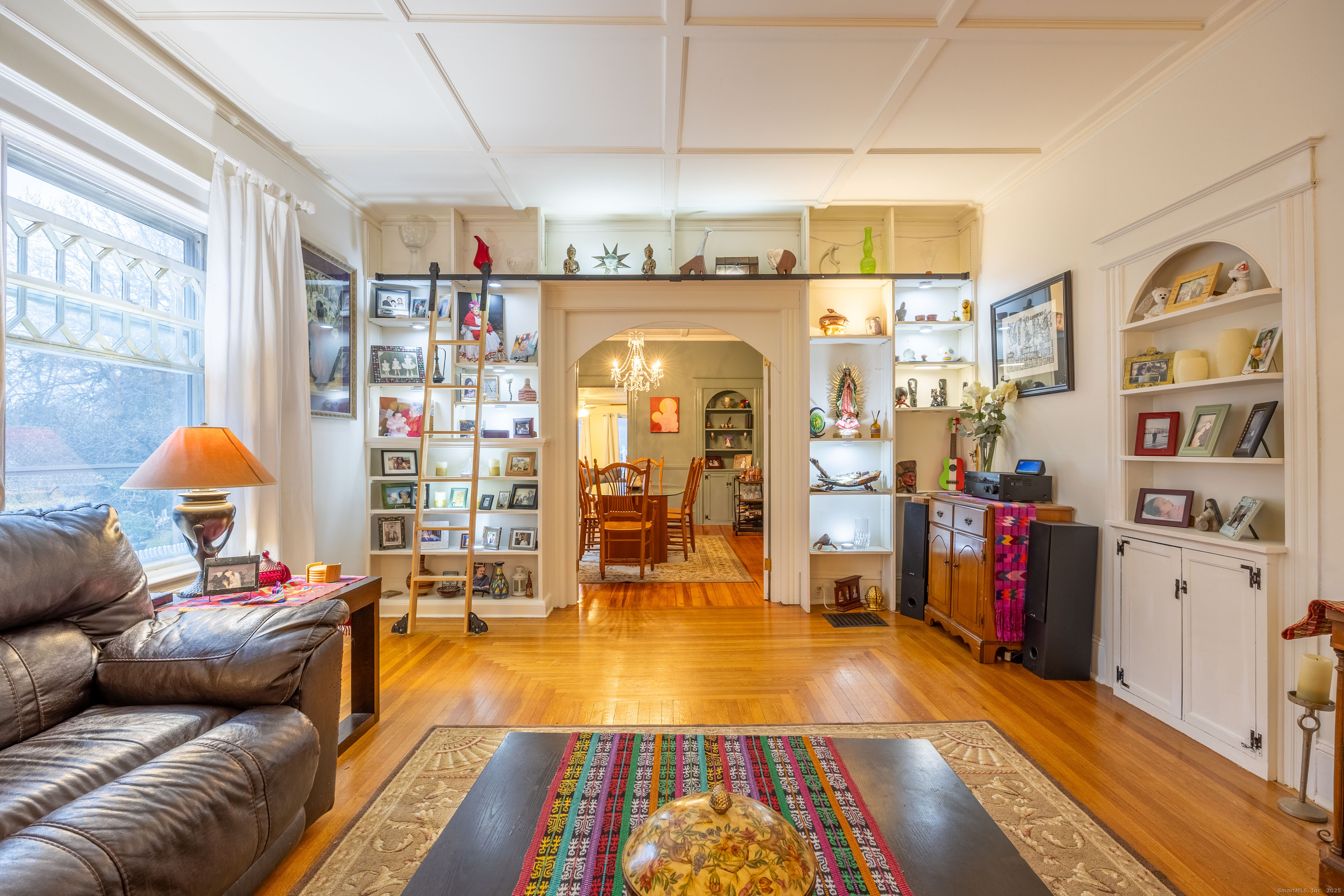 Photo 11 of 139 Grove Street, Bristol, CT