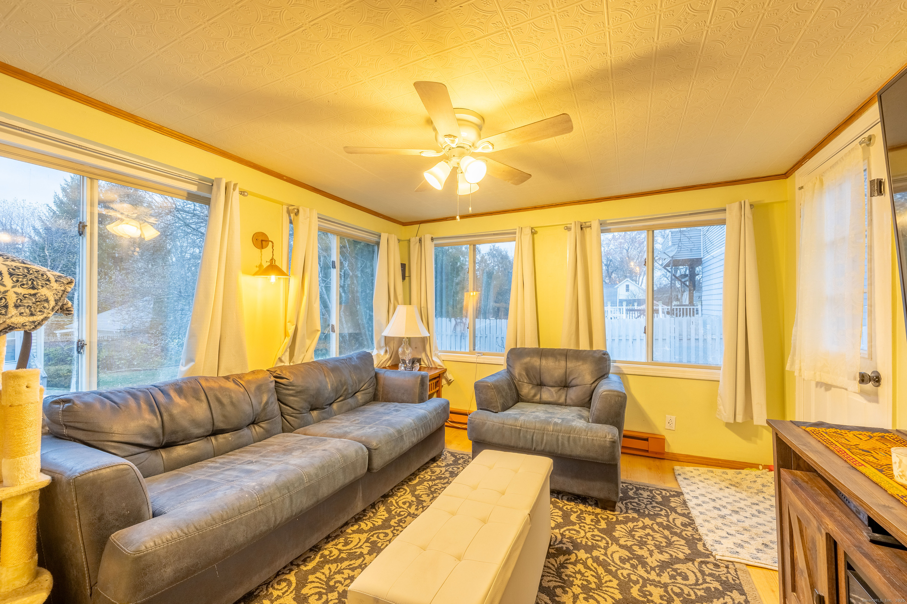 Photo 14 of 139 Grove Street, Bristol, CT