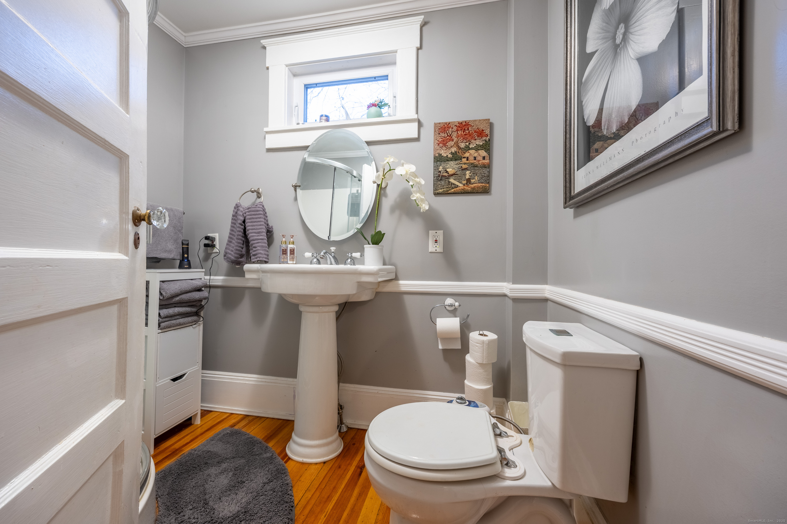 Photo 17 of 139 Grove Street, Bristol, CT