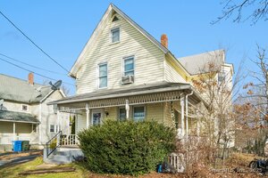 Homes for sale in Norwich, CT | 30 Clairmont Ave, Norwich, CT 06360 | MLS# 24142171