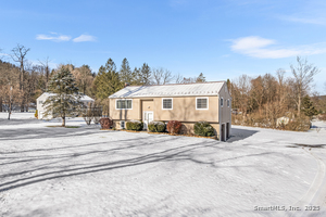 Homes for sale in New Milford, CT | 48 Cedar Hill Rd, New Milford, CT 06755 | MLS# 24142667