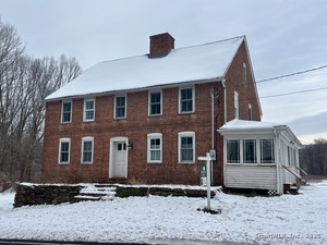 Homes for sale in Suffield, CT | 1095 S Grand St, Suffield, CT 06093 | MLS# 24141075