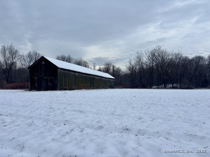 Homes for sale in Suffield, CT | 1095 S Grand St, Suffield, CT 06093 | MLS# 24141075