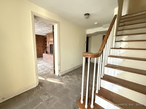 Homes for sale in Norwalk, CT | 17 Woodlawn Ave, Norwalk, CT 06854 | MLS# 24138100