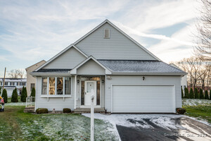 Homes for sale in Newington, CT | 17 Mulberry Ct, Newington, CT 06111 | MLS# 24142959