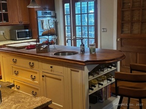 Homes for sale in Norwalk, CT | 9 Hollow Spring Rd, Norwalk, CT 06854 | MLS# 24143220