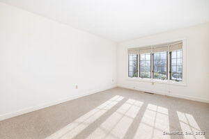 Homes for sale in Litchfield, CT | 2 Dickinson Ct #2, Litchfield, CT 06759 | MLS# 24143059