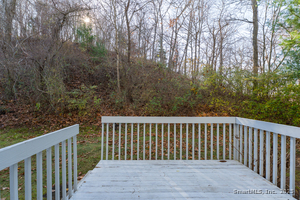 Homes for sale in Branford, CT | 20 Lakeview Dr #20, Branford, CT 06405 | MLS# 24143406