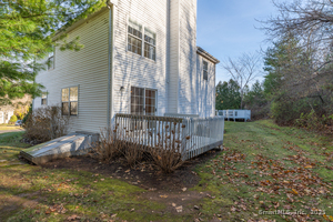 Homes for sale in Branford, CT | 20 Lakeview Dr #20, Branford, CT 06405 | MLS# 24143406