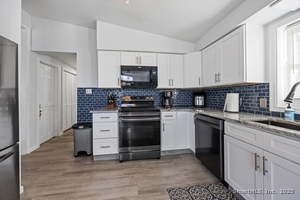 Homes for sale in Wolcott, CT | 124 East St, Wolcott, CT 06716 | MLS# 24142994