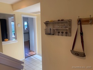 Homes for sale in Avon, CT | 39 Heritage Dr #39, Avon, CT 06001 | MLS# 24142598