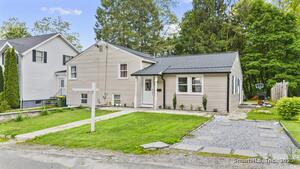 Homes for sale in Waterbury, CT | 113 Devonwood Dr, Waterbury, CT 06708 | MLS# 24143478