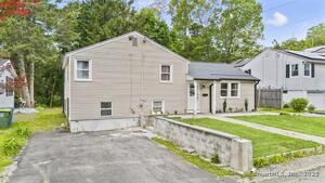 Homes for sale in Waterbury, CT | 113 Devonwood Dr, Waterbury, CT 06708 | MLS# 24143478