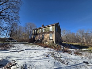 Homes for sale in Marlborough, CT | 30 Isleib Rd, Marlborough, CT 06447 | MLS# 24143504