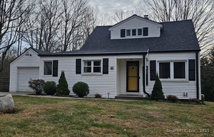 Homes for sale in Shelton, CT | 20 Nicholdale Rd, Shelton, CT 06484 | MLS# 24143501