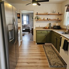 Homes for sale in Shelton, CT | 20 Nicholdale Rd, Shelton, CT 06484 | MLS# 24143501