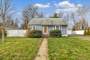 Homes for sale in Milford, CT | 24 Beaverbrook Rd, Milford, CT 06461 | MLS# 24143542