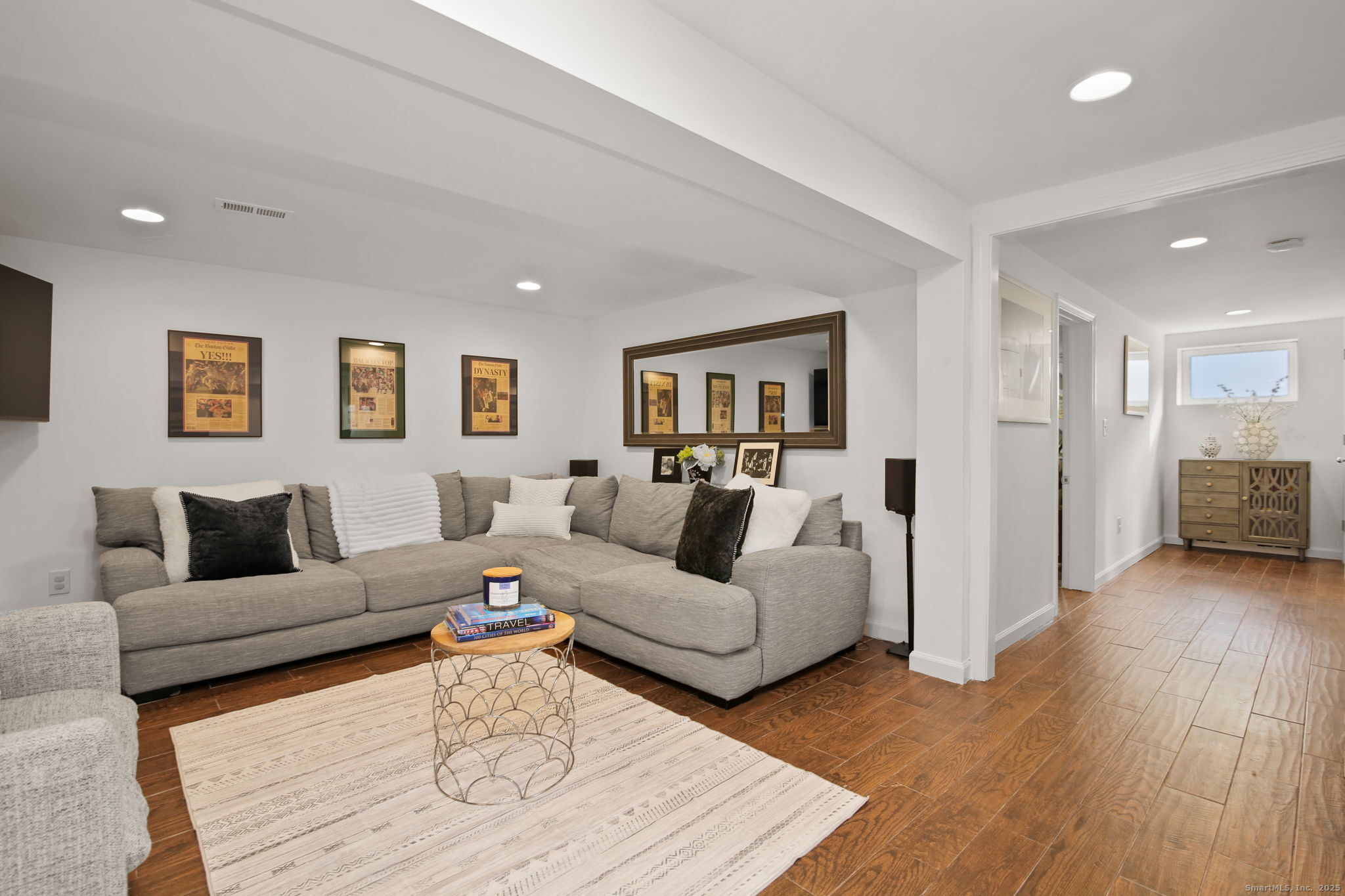 Photo 17 of 83 Woodridge Drive, Stamford, CT