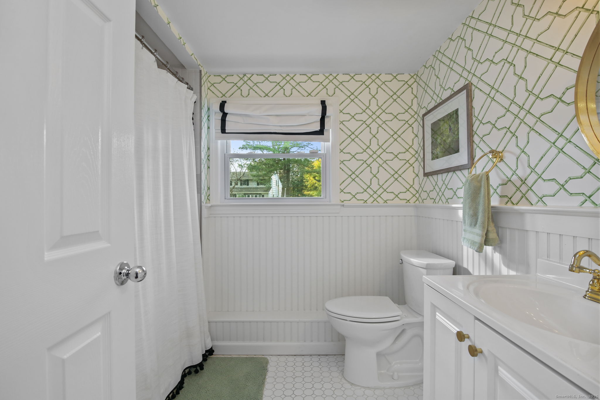 Photo 20 of 83 Woodridge Drive, Stamford, CT