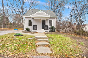 Homes for sale in Shelton, CT | 25 Gilbert St, Shelton, CT 06484 | MLS# 24143373